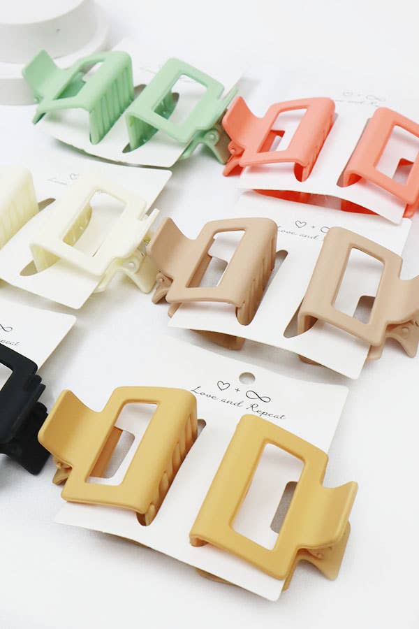 Small Matte Rectangle Claw Clip