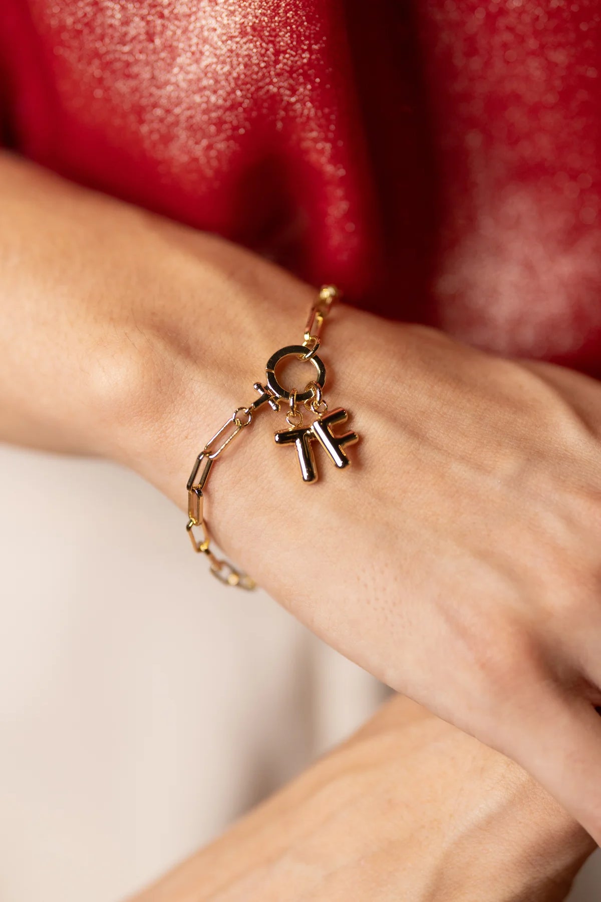 Cami Initial Charm-Thea