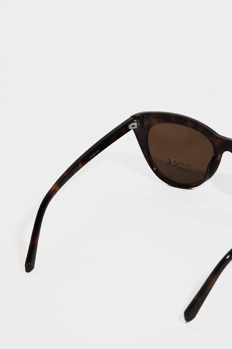 Classic Cat Eye Sunglasses