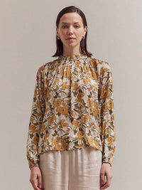 Greta Balloon Sleeve Blouse