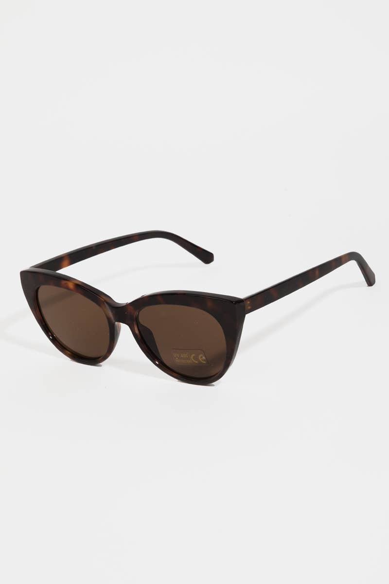 Classic Cat Eye Sunglasses