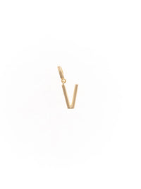 Luxe Charm Bar Tia Initial Charm