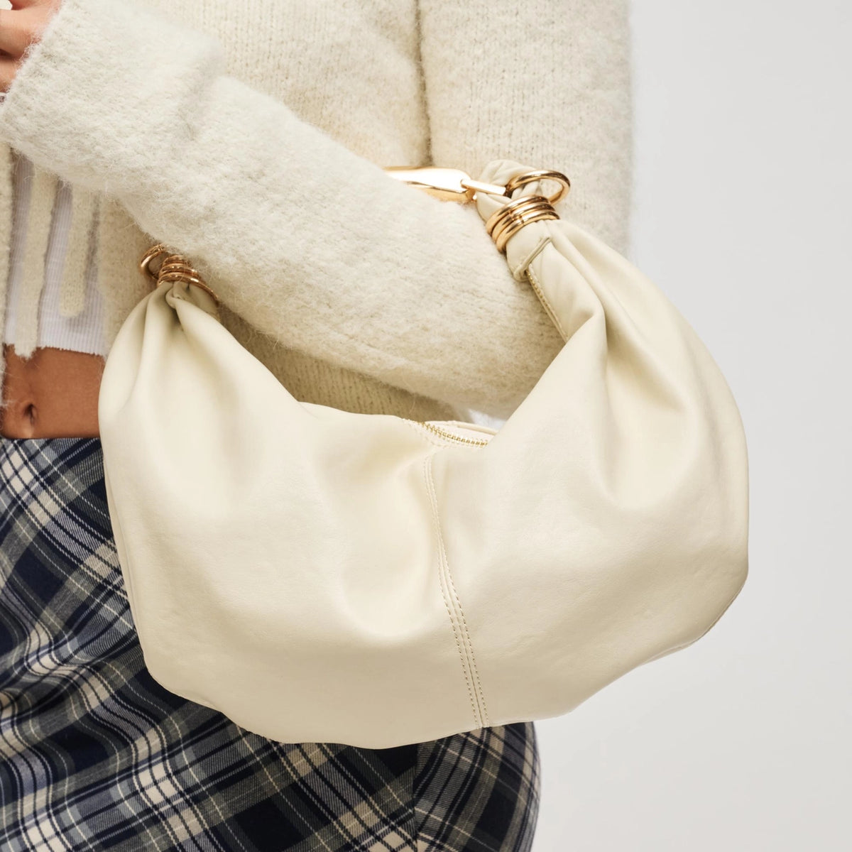 Carrie Crossbody