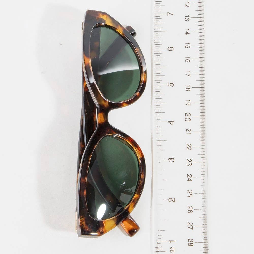Retro Cat Eye Sunglasses