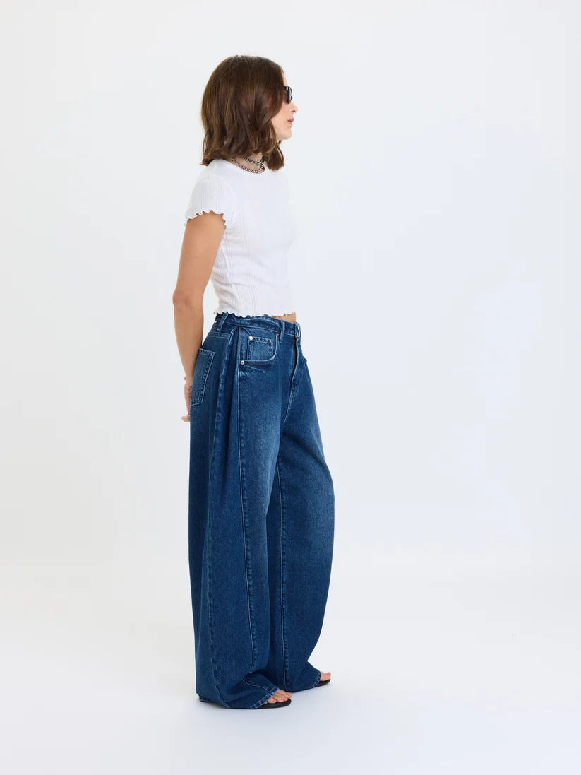 Hero High Rise Pleated Baggy Jean