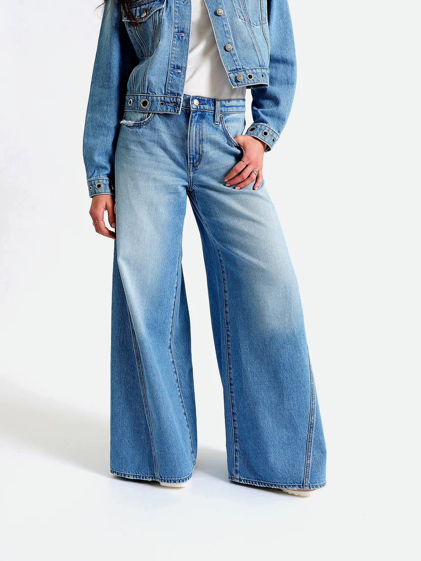 Wilder Ultra Wide Leg Jeans