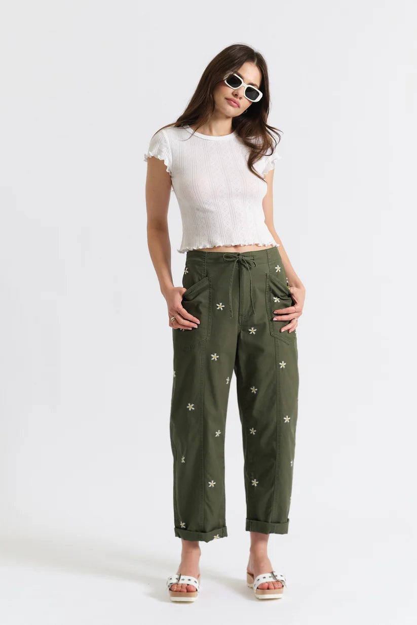 Villa Barrel Leg Jean- Green Daisy