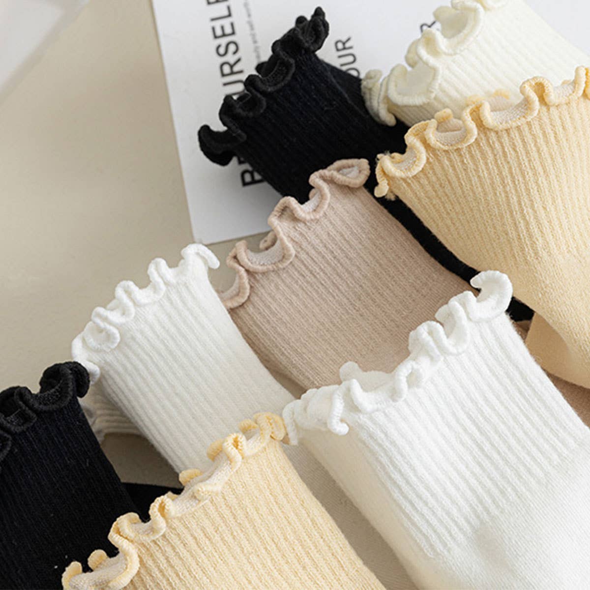 Ruffle Ankle Socks