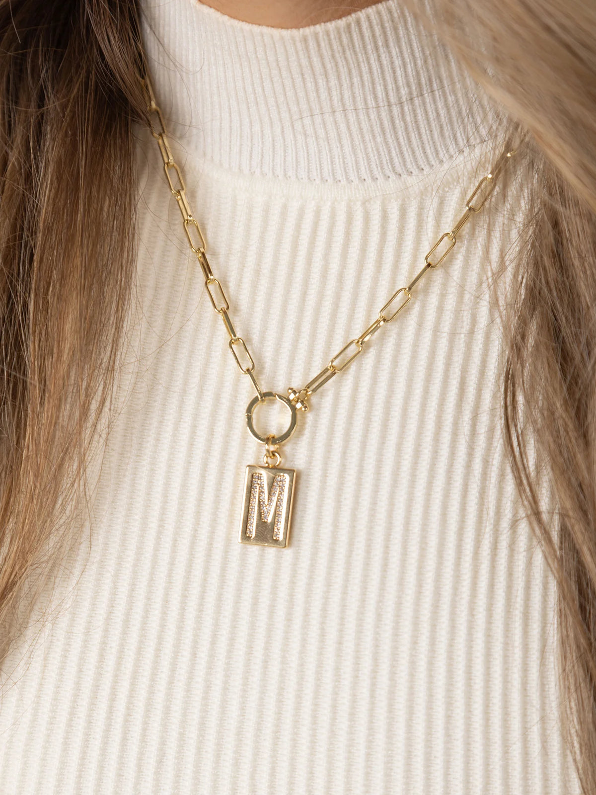 Thea Charm Bar Necklace