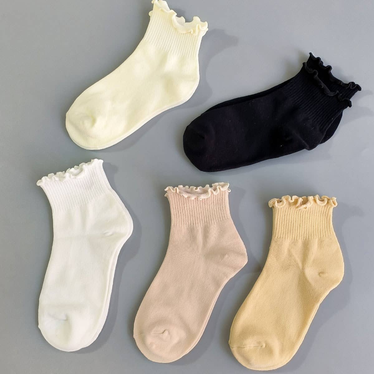 Ruffle Ankle Socks