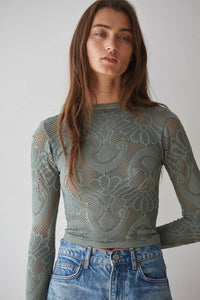 Knit Seamless Jacquard Mock Neck Top
