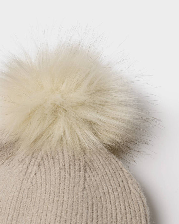 Whipstitch Pom Pom Hat